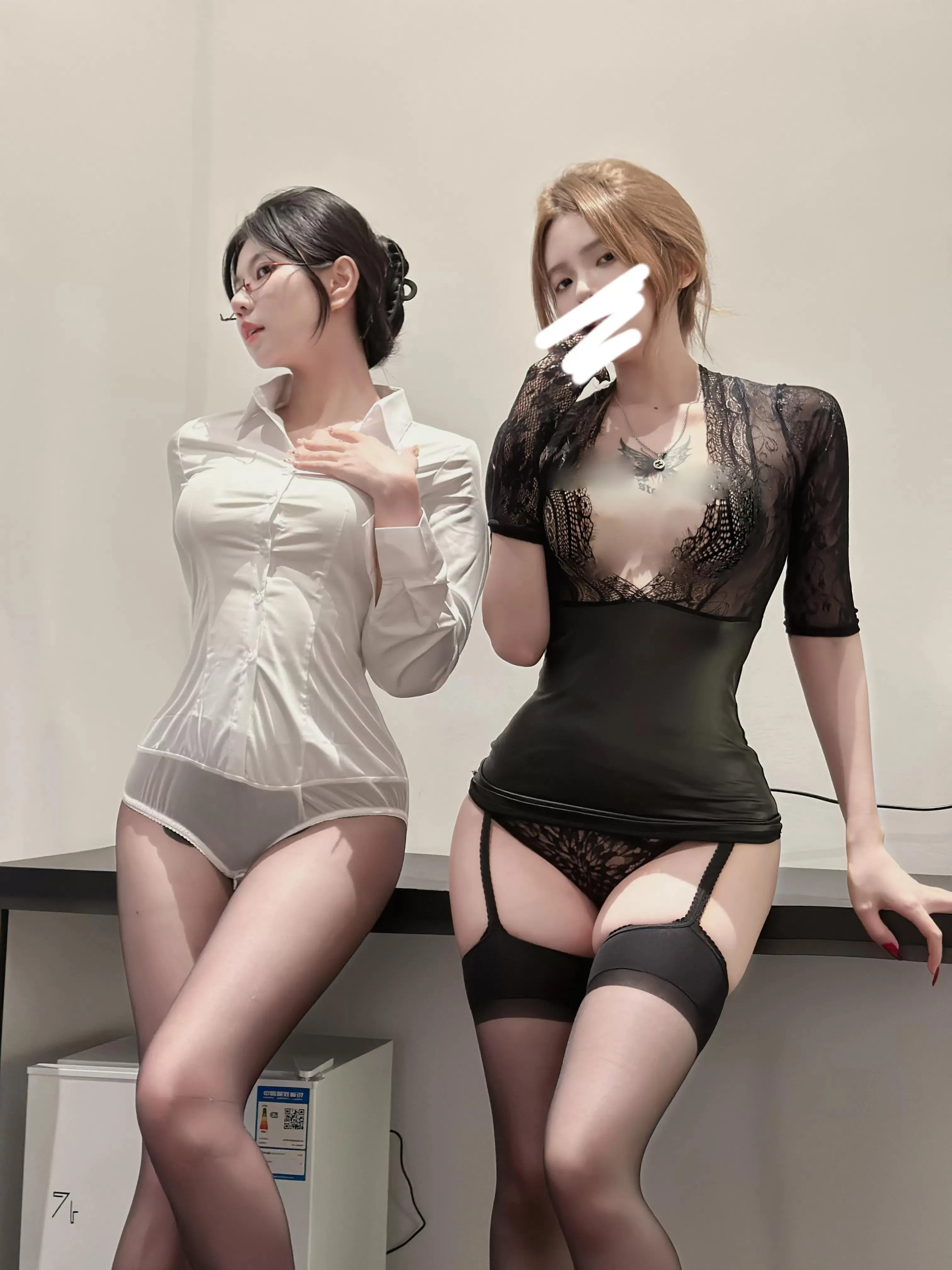 魚神 – NO.037 姐妹成双 [15P]插图1